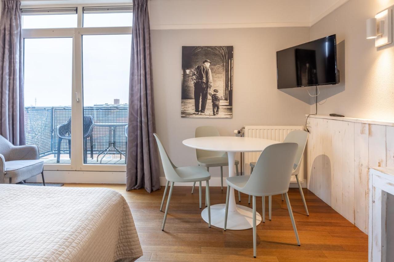 Hotel Nehalennia Dombourg Extérieur photo