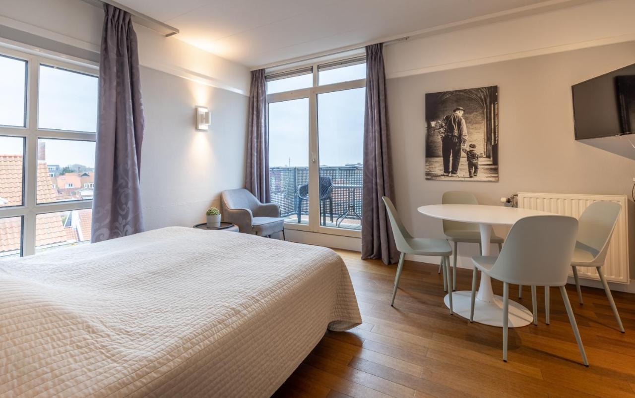 Hotel Nehalennia Dombourg Extérieur photo