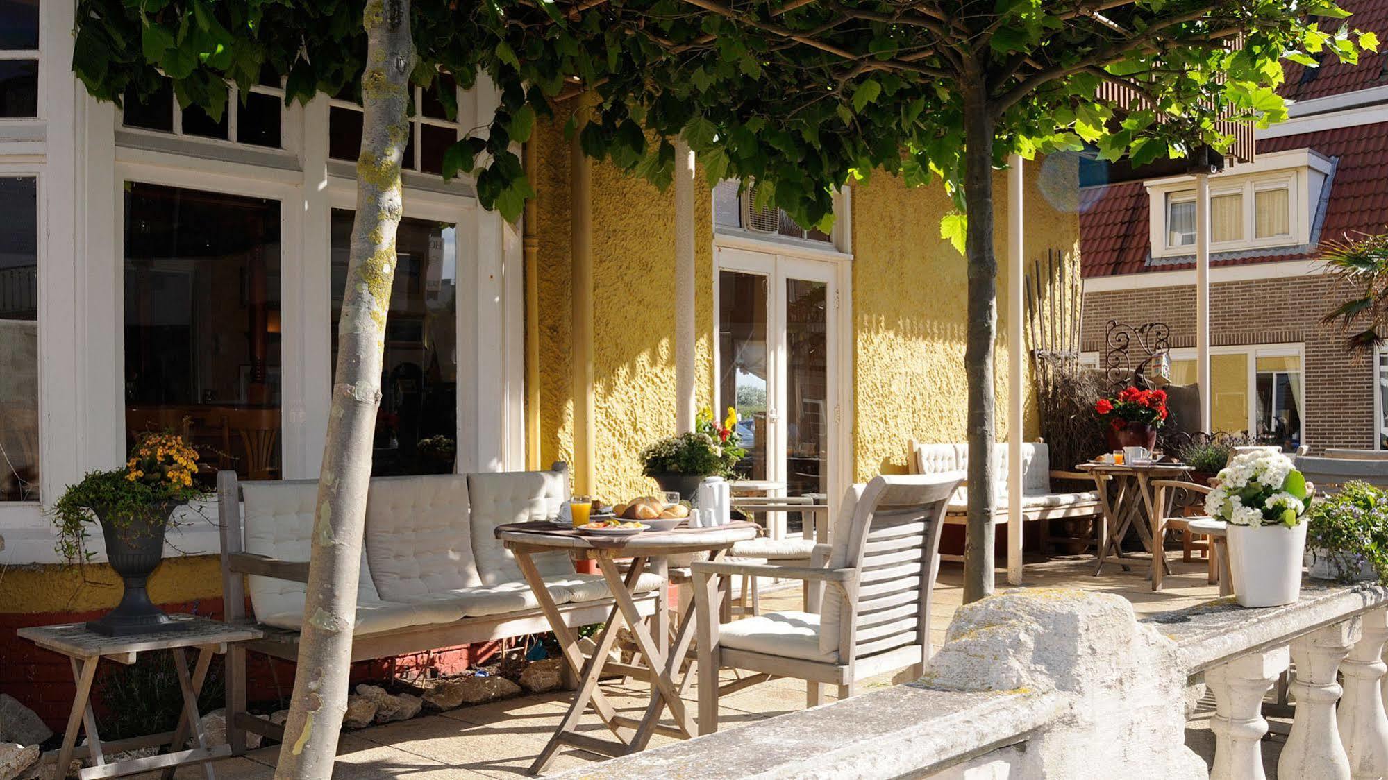 Hotel Nehalennia Dombourg Extérieur photo